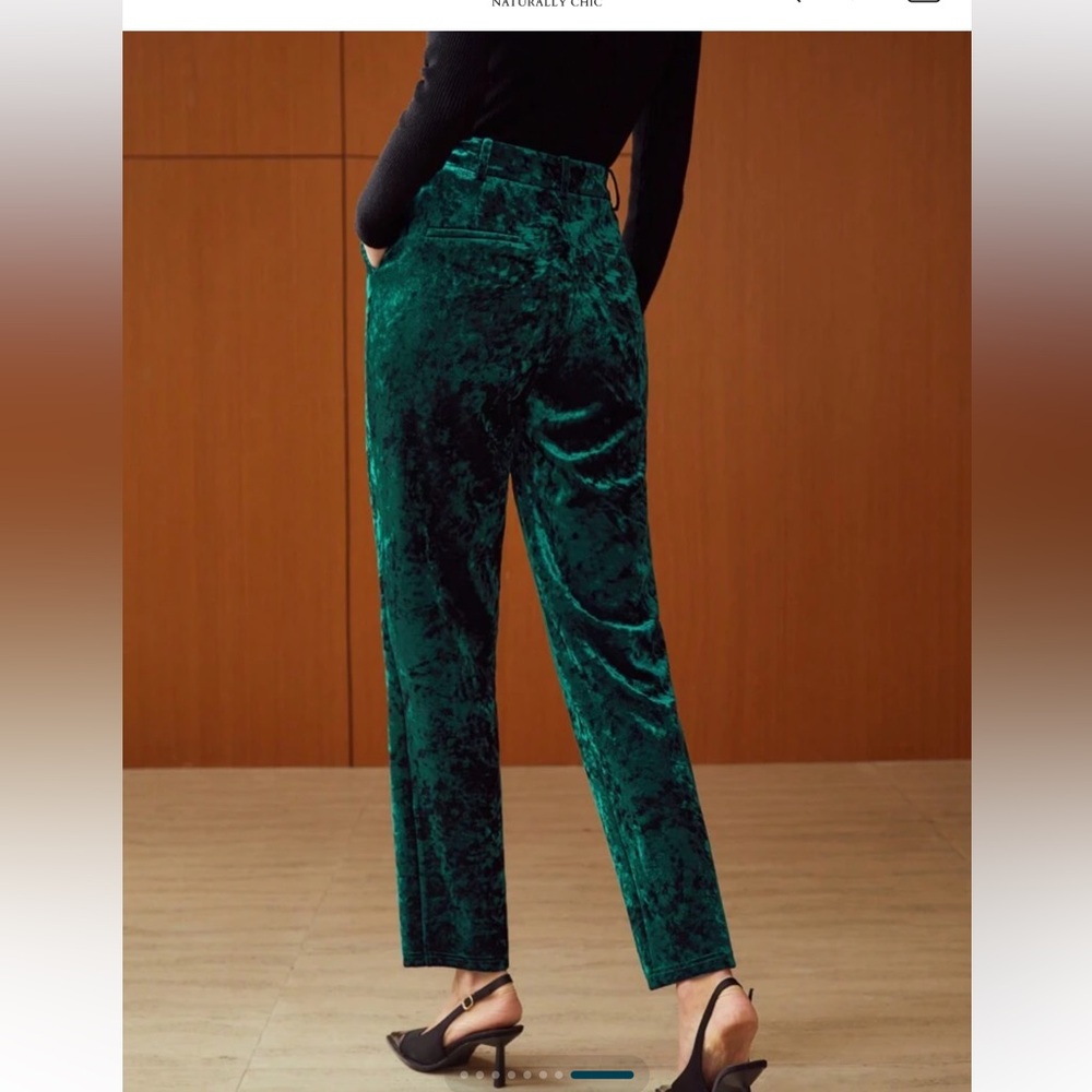 MOTF
High waisted
cropped crushed velvet suit pants with side pockets, - Picture 4 of 10